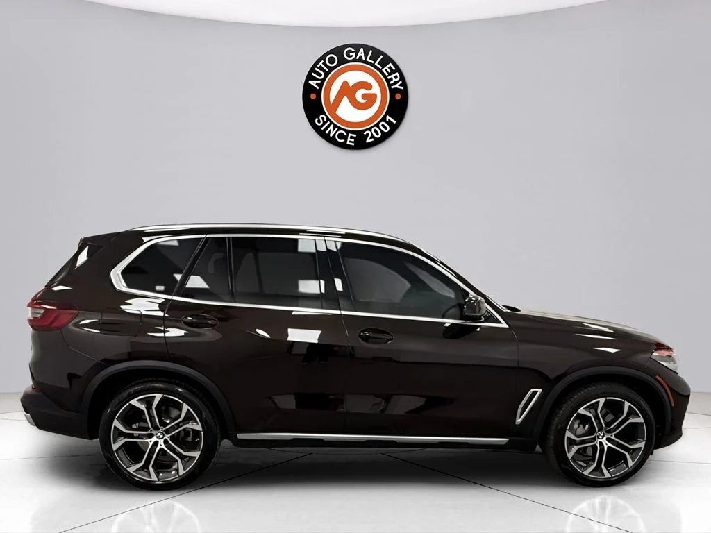 Used 2023 Brown BMW xDrive40i image 8