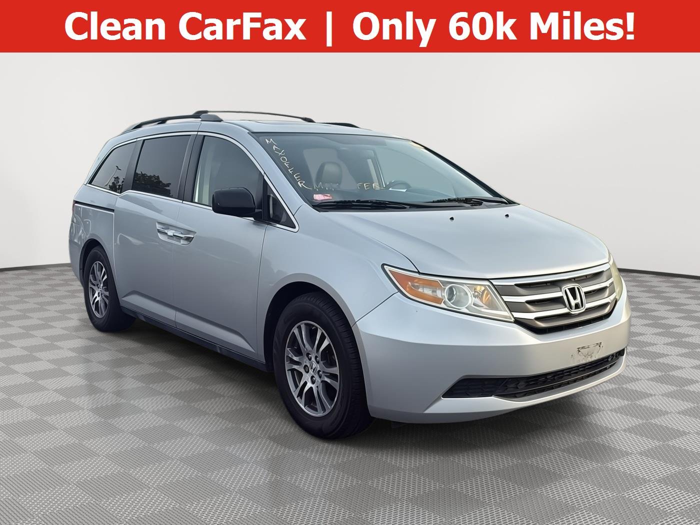 2013 Honda Odyssey EX-L w/DVD Rear Entertainment System's photo