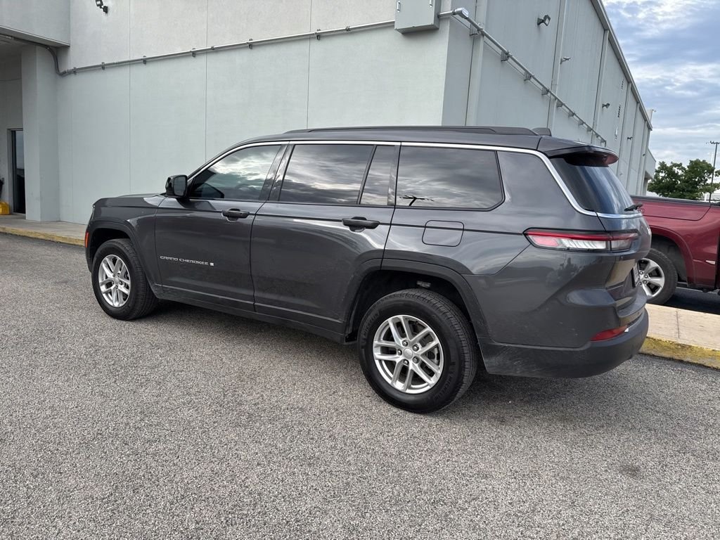 Certified Used 2025 Gray Jeep Laredo image 15