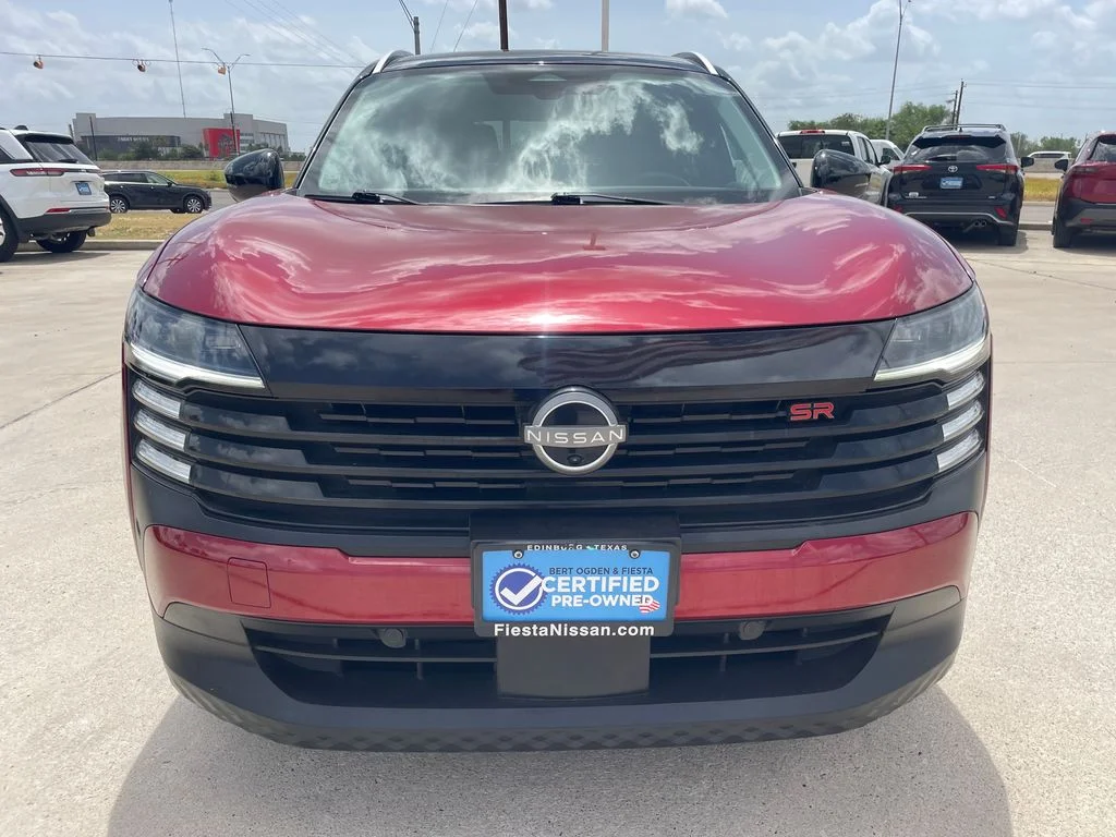 Used 2025 Red Nissan SR image 8