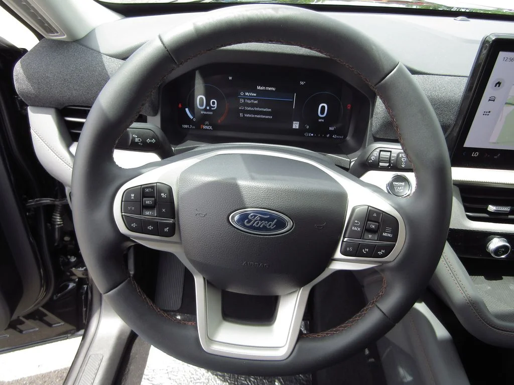 New 2026 Agate Black Metallic Ford Active image 12