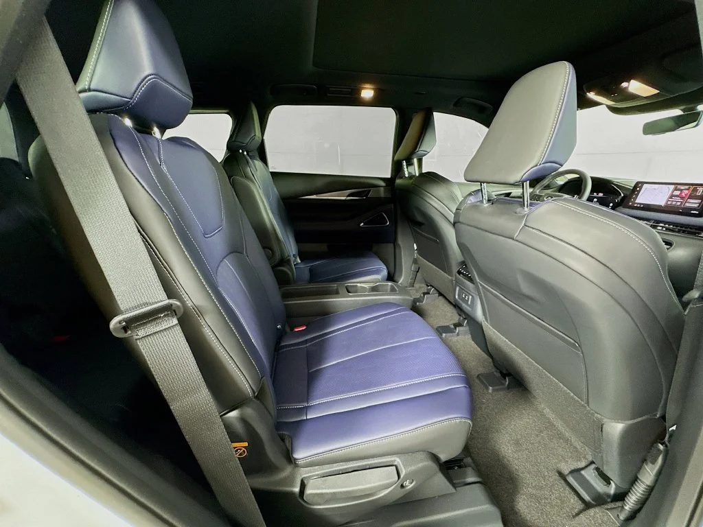 Certified Used 2027 Black INFINITI SPORT image 38