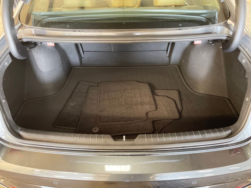 Certified Used 2023 Gray Hyundai Limited image 28