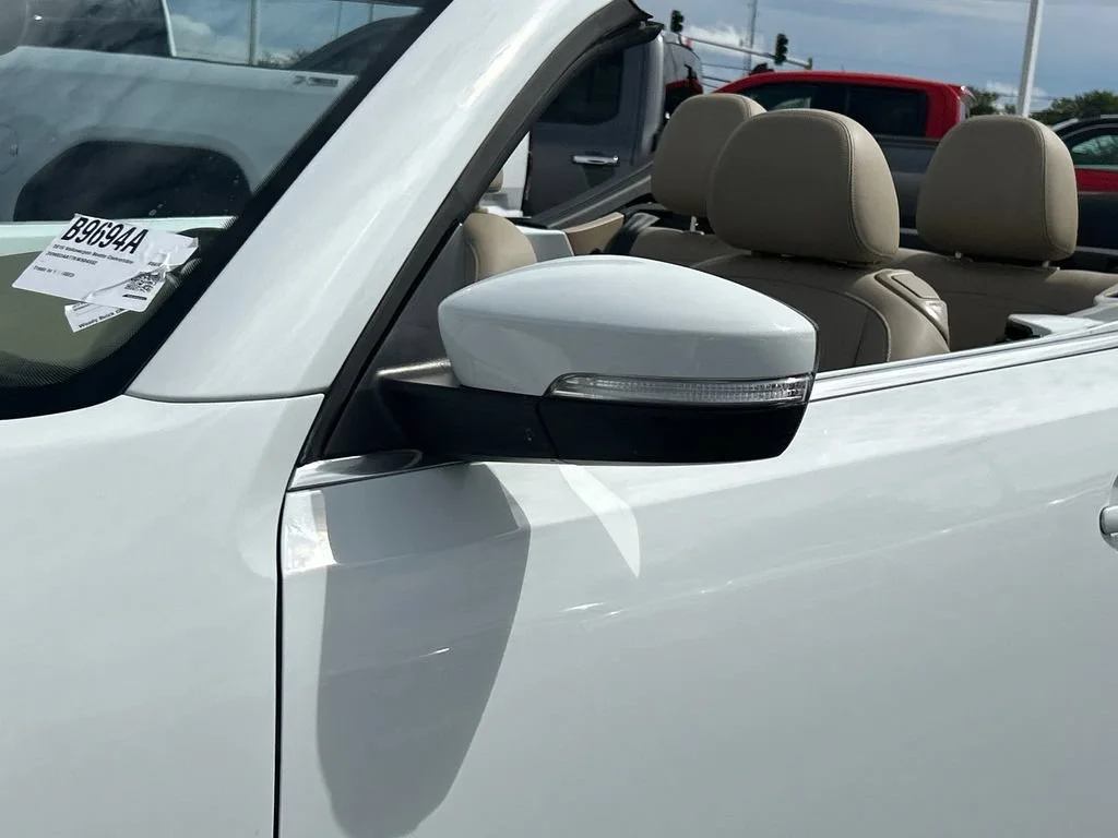 2019 Volkswagen Beetle S - Photo 13