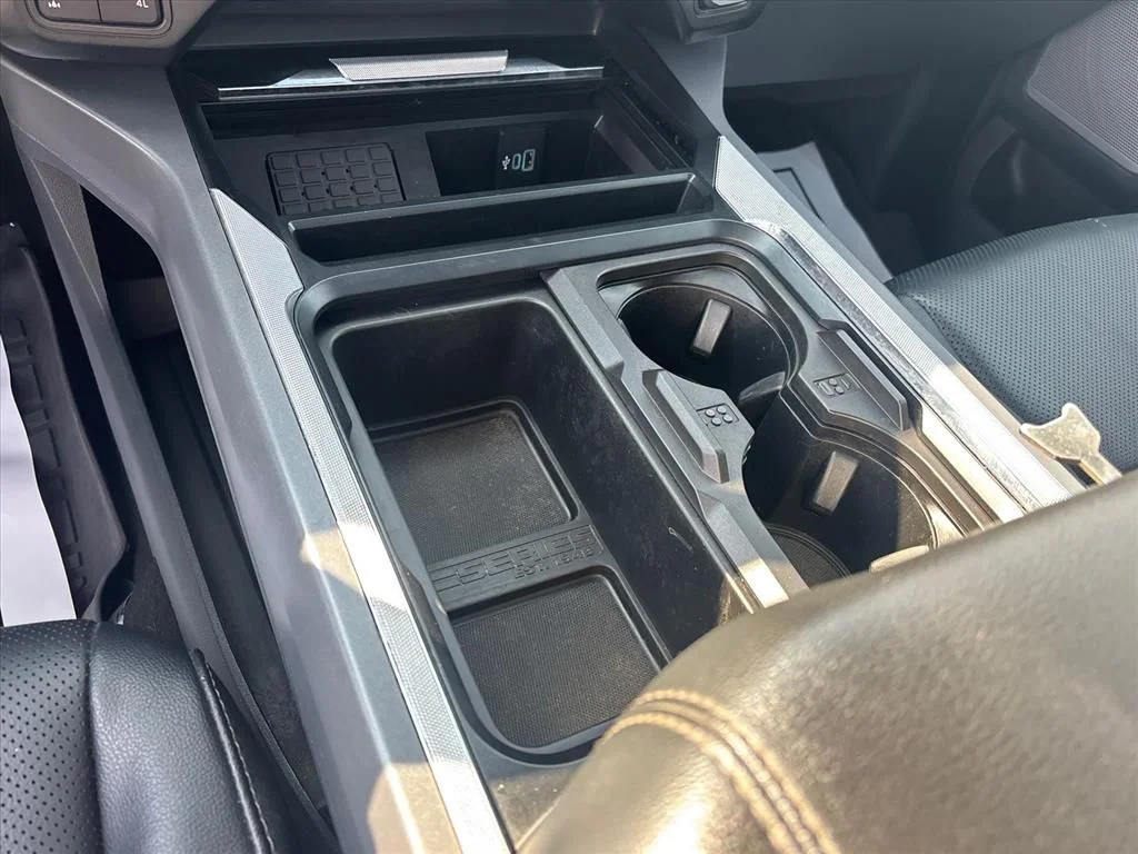 Used 2024 Gray Ford Lariat image 37