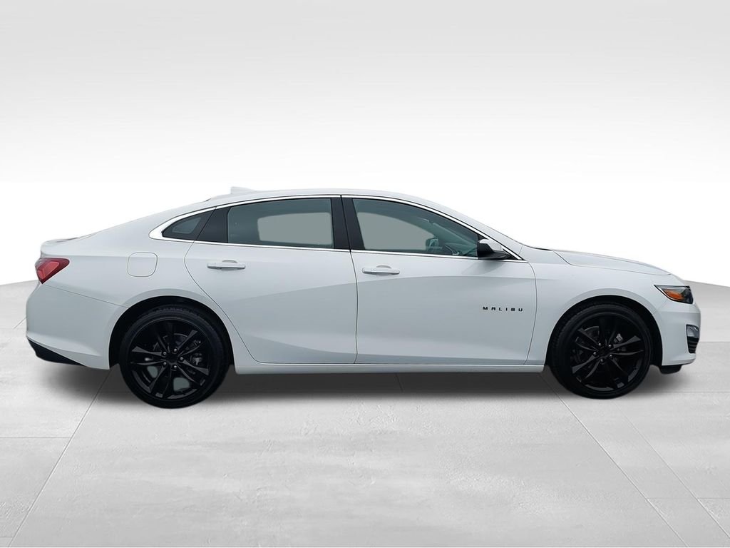 Used 2024 White Chevrolet LT image 11