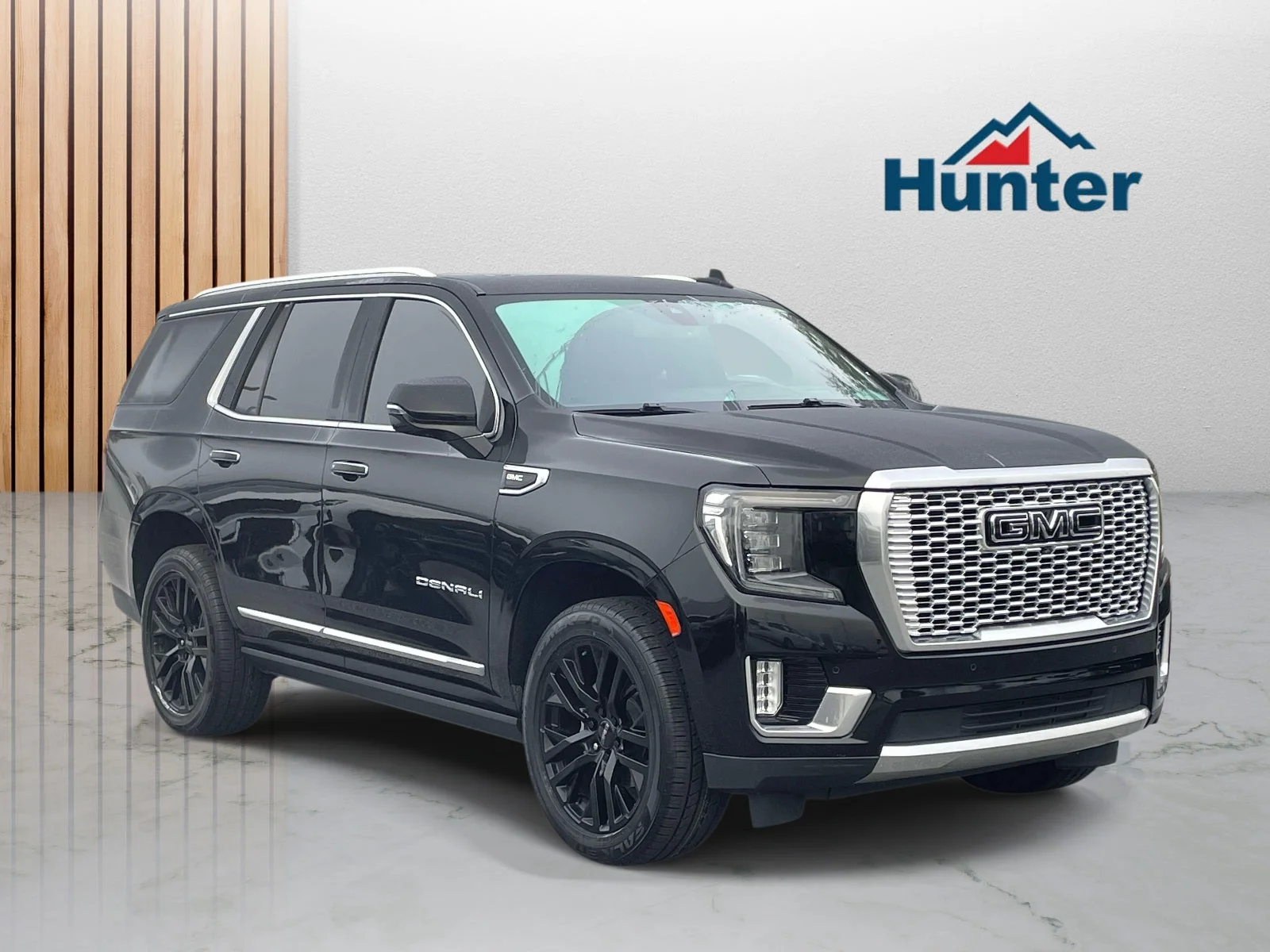 Used 2021 Onyx Black GMC Denali image 1
