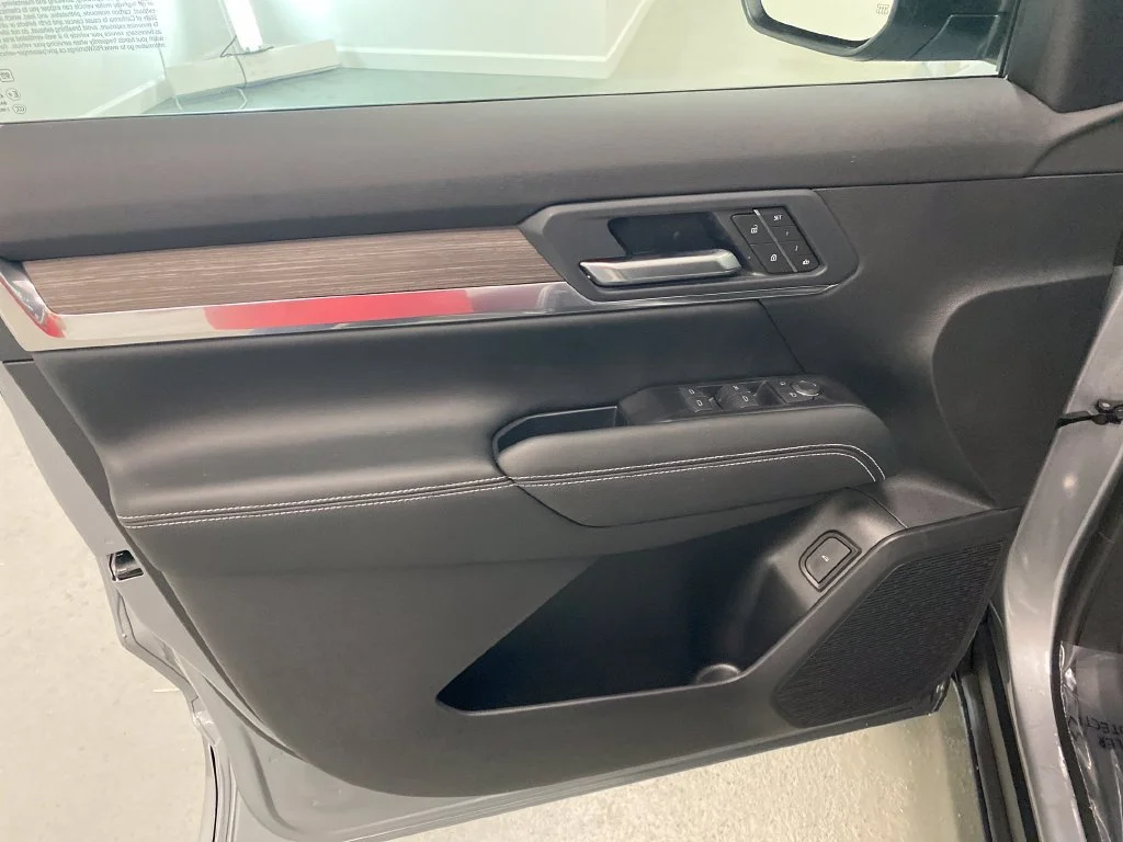 New 2027 Sterling Metallic GMC Denali image 12