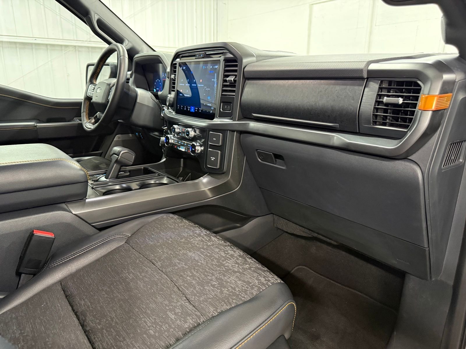 Used 2025 Gray Ford Tremor image 24