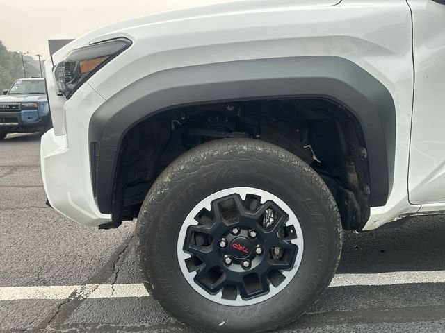Used 2025 White Toyota TRD Off-Road image 20