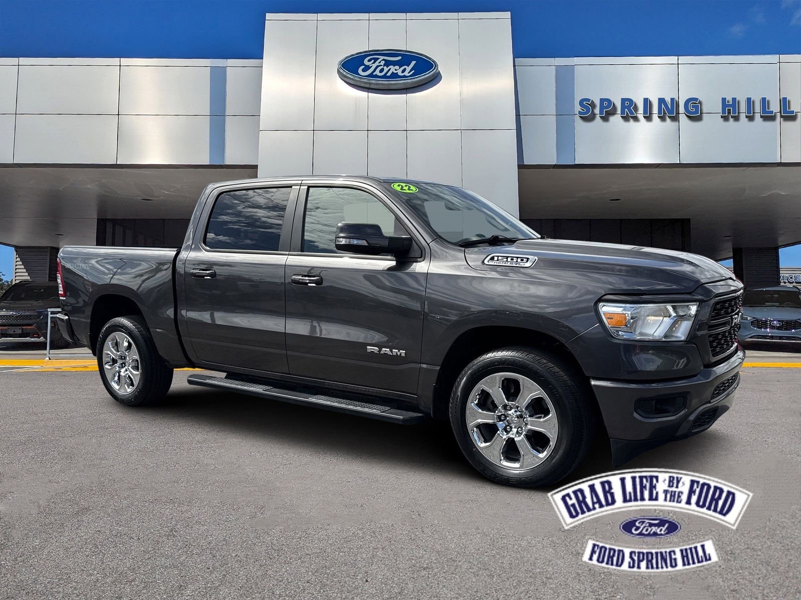2022 RAM 1500 Big Horn/Lone Star Crew Cab 5'7's photo
