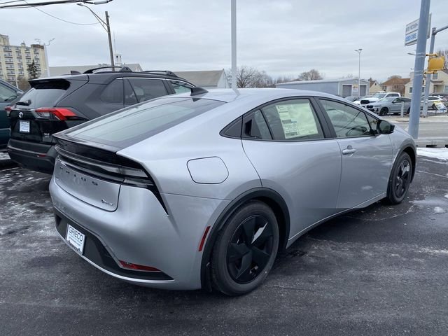 New 2026 Cutting Edge Toyota SE image 3