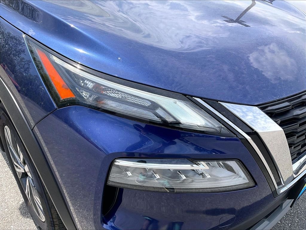 Used 2023 Caspian Blue Metallic Nissan SV image 30