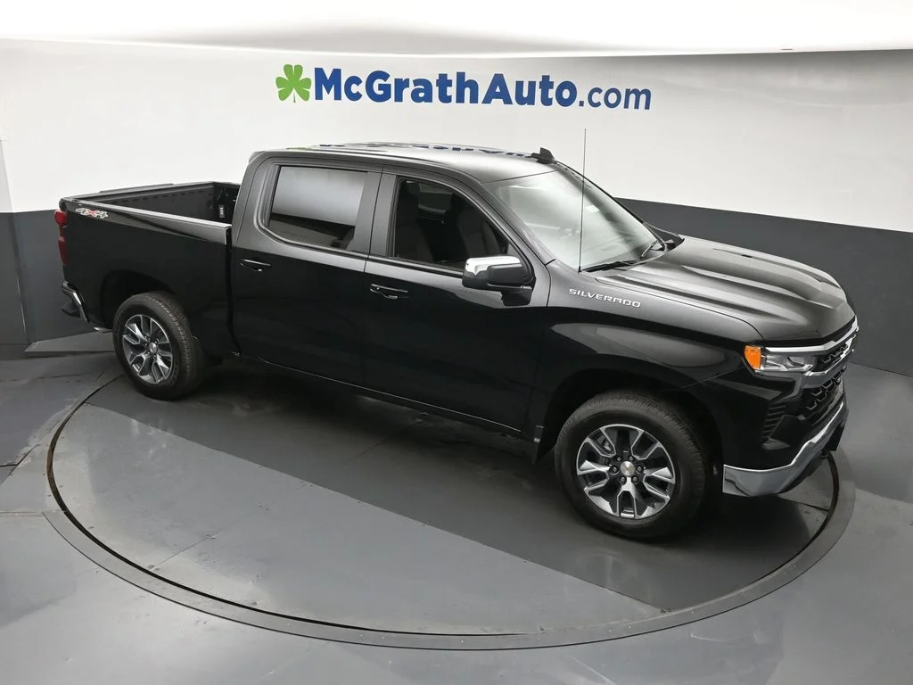 New 2026 Black Chevrolet LT image 3
