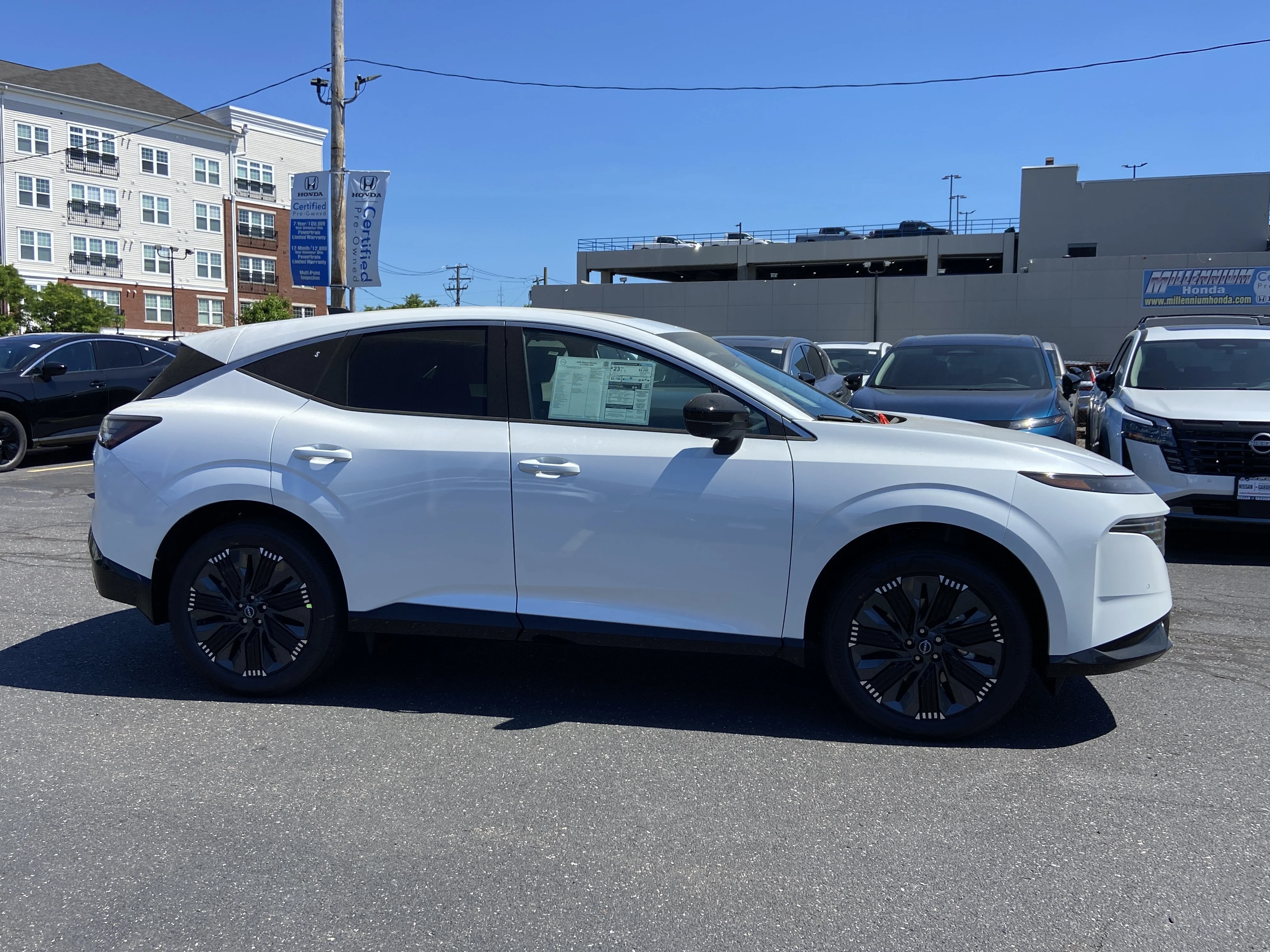 New 2026 Everest White Pearl Tricoat Nissan Platinum image 3