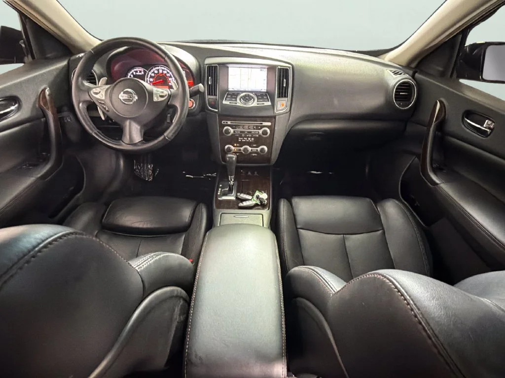 Used 2010  Nissan 3.5 SV w/Premium Pkg image 34