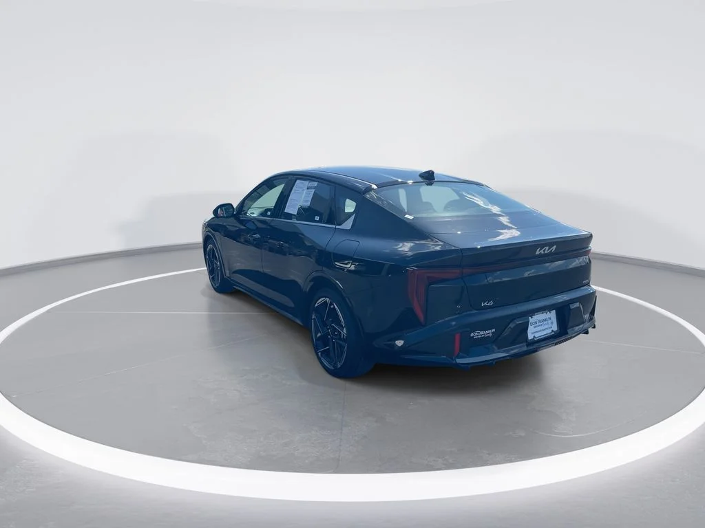 Used 2025 Black Kia GT-Line image 6