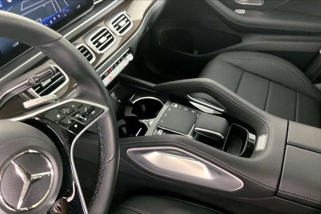New 2026 Black Mercedes-Benz GLE 450 image 8
