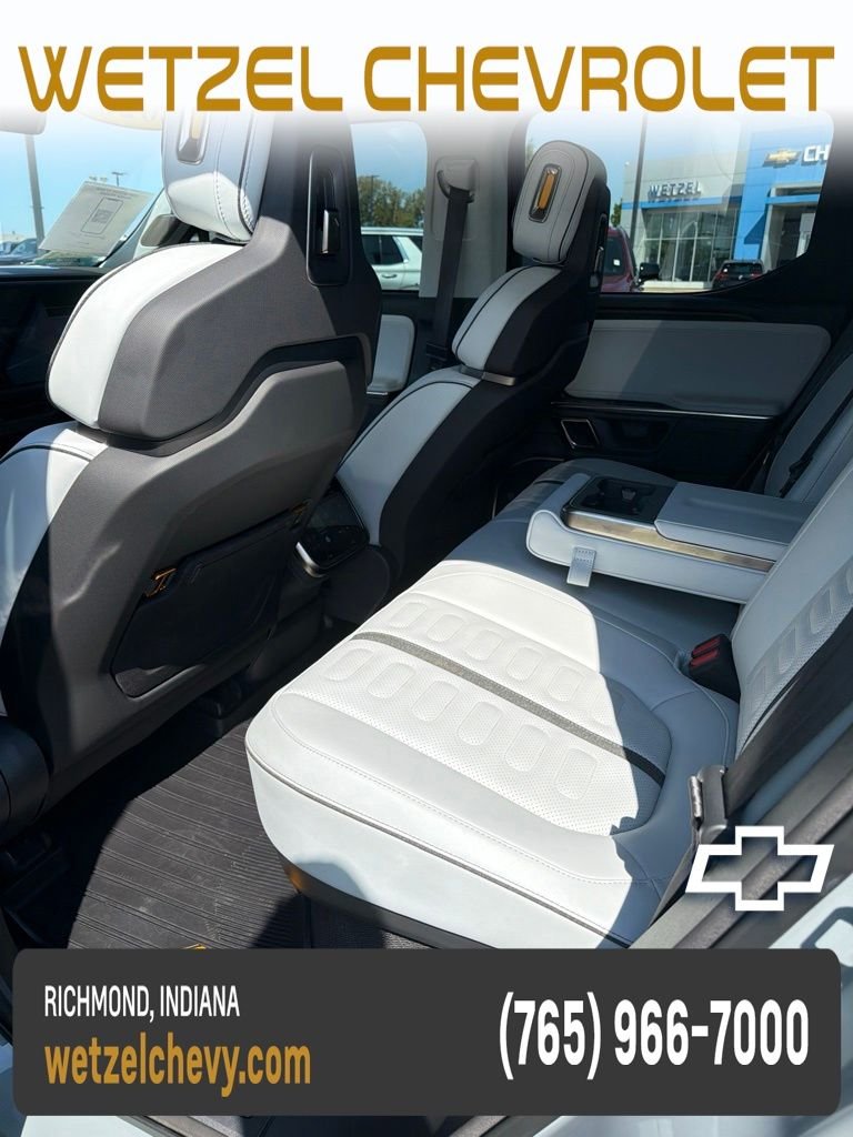 Used 2023 Blue Rivian Adventure image 30