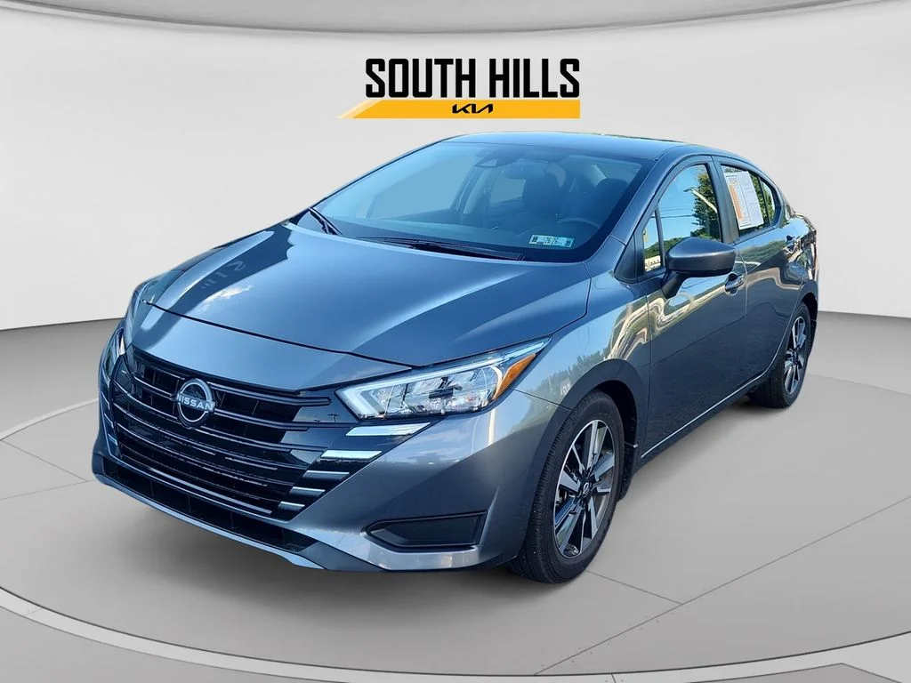 2025 Nissan Versa Sedan SV