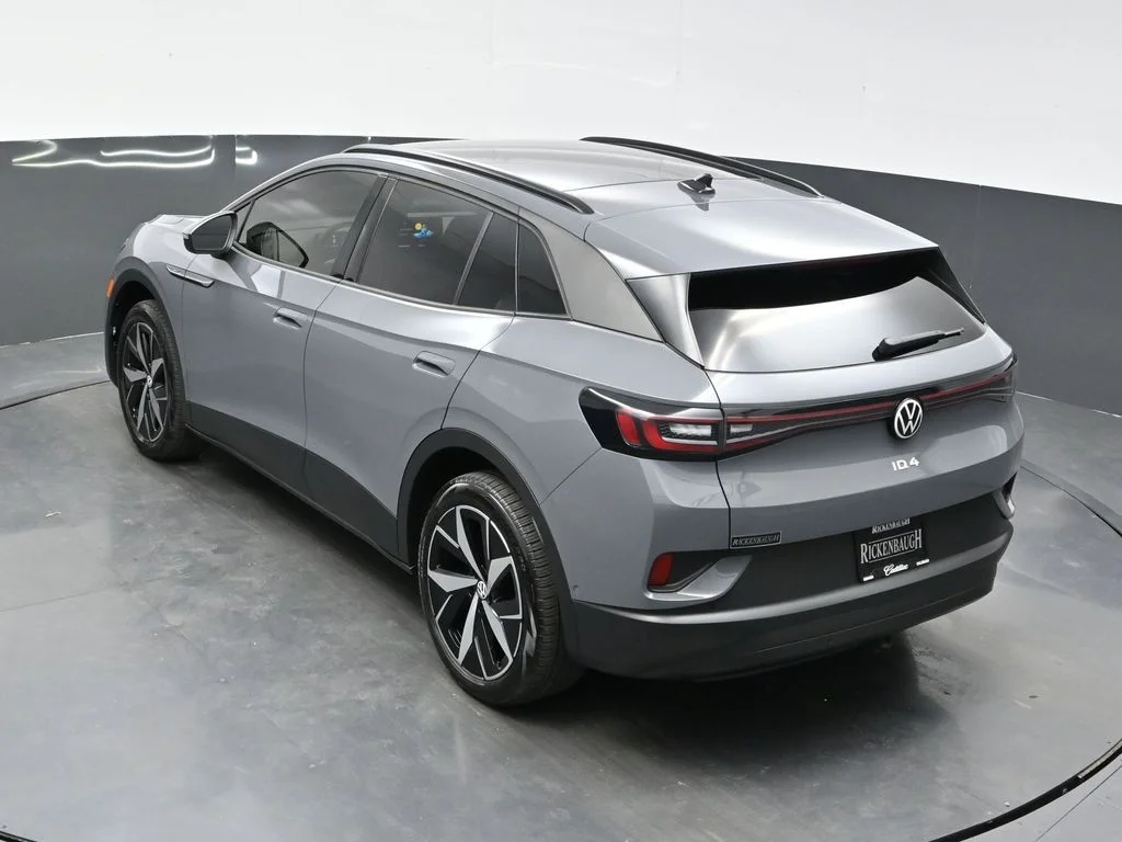 Used 2023 Gray Volkswagen Pro S image 33