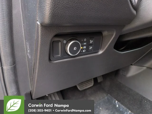 New 2026 Gray Metallic Ford Lariat image 13