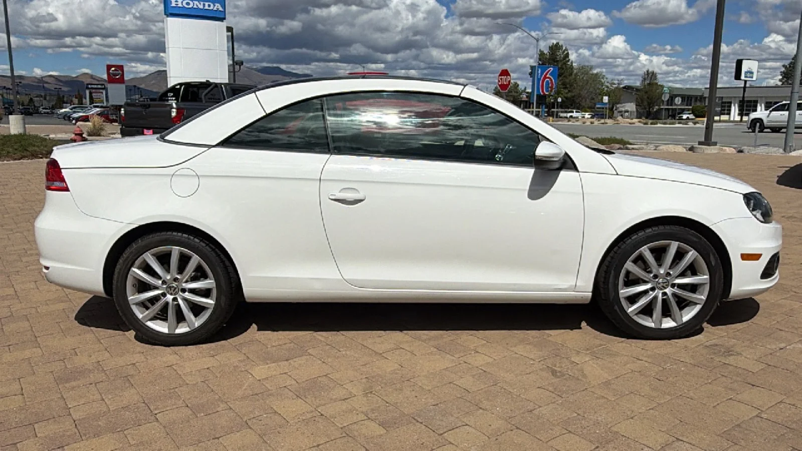 Used 2012 Volkswagen Eos Komfort with VIN WVWBW7AH5CV007280 for sale in Carson City, NV