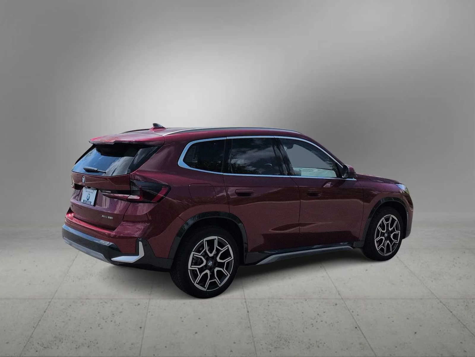 New 2026 Vegas Red Metallic BMW xDrive28i image 8