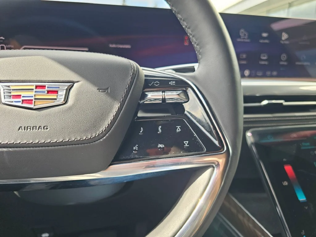 Certified Used 2026 Black Raven Cadillac Platinum Sport image 33
