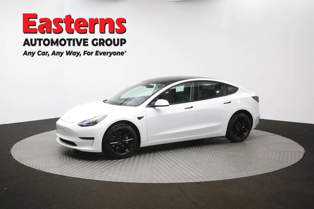 Used 2023 White Tesla Base image 53
