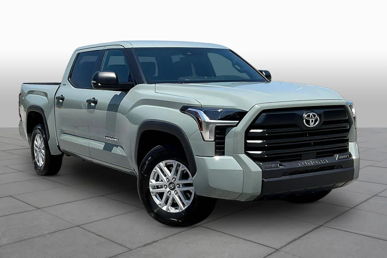 Certified Used 2026 Lunar Rock Toyota SR5 image 3