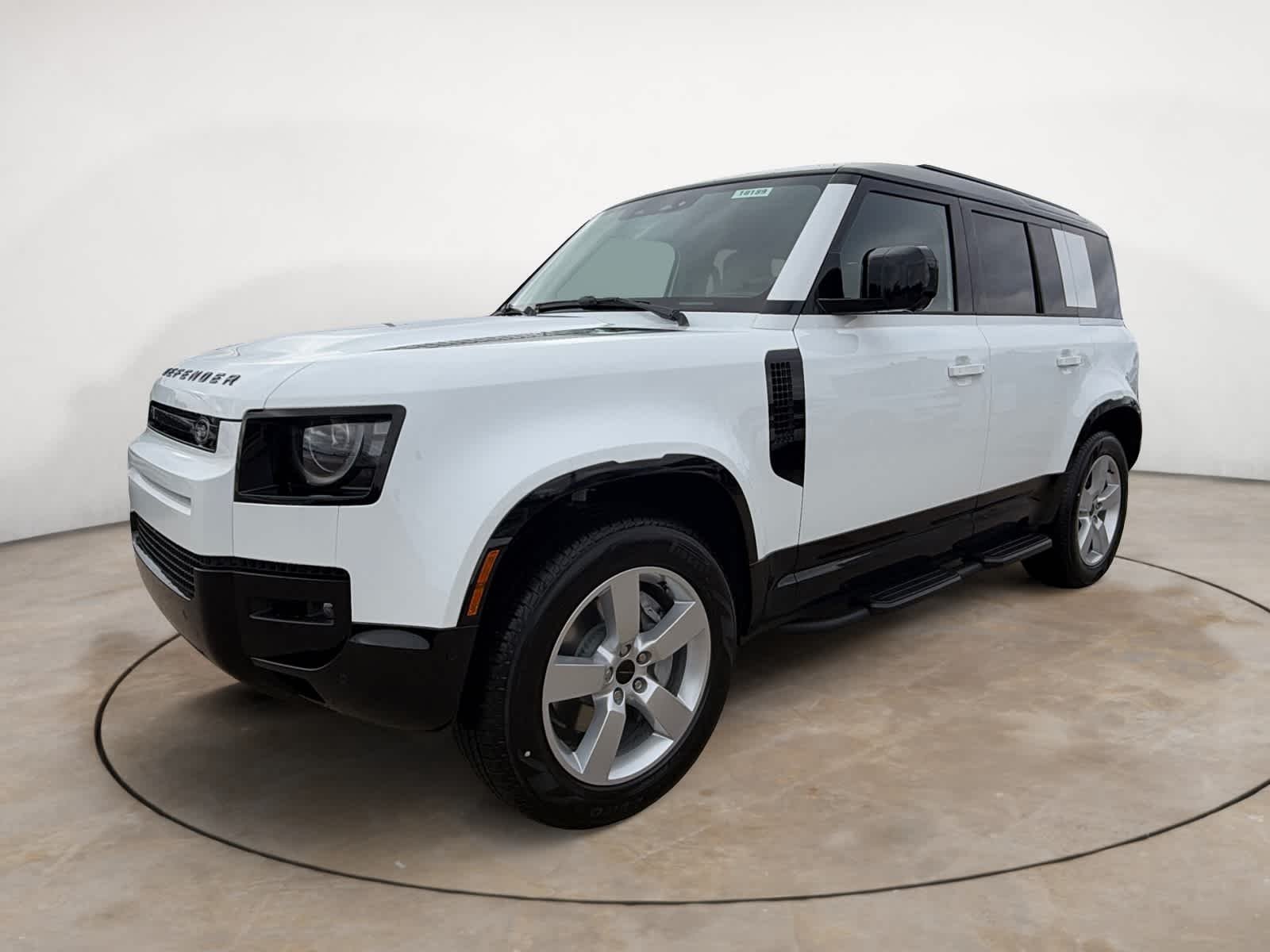 2026 Land Rover Defender X-Dynamic SE
