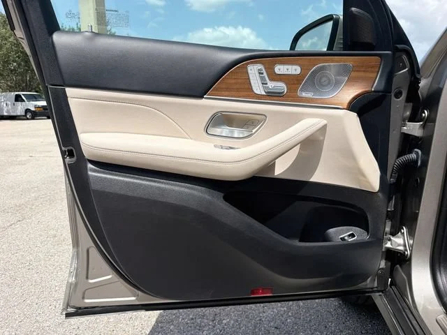 Used 2022 Mojave Silver Metallic Mercedes-Benz GLE 450 image 21