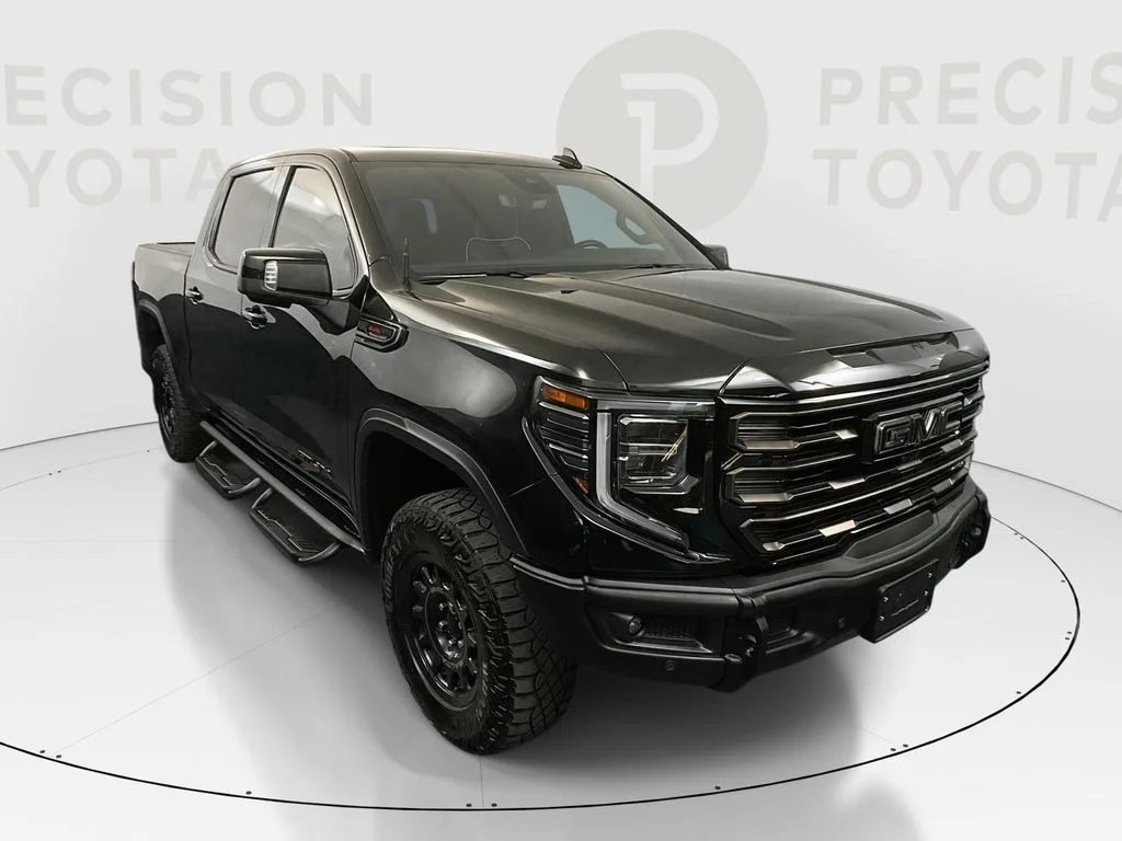 2025 GMC Sierra 4WD Crew Cab Short Box AT4X's photo