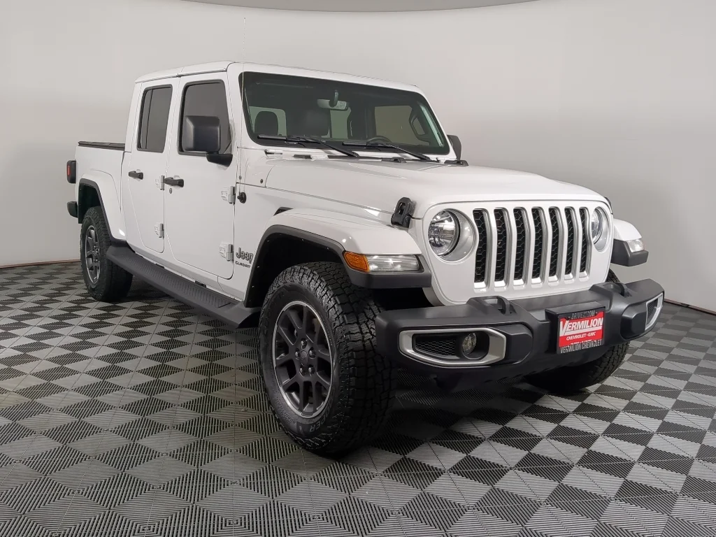 2021 Jeep Gladiator Overland's photo