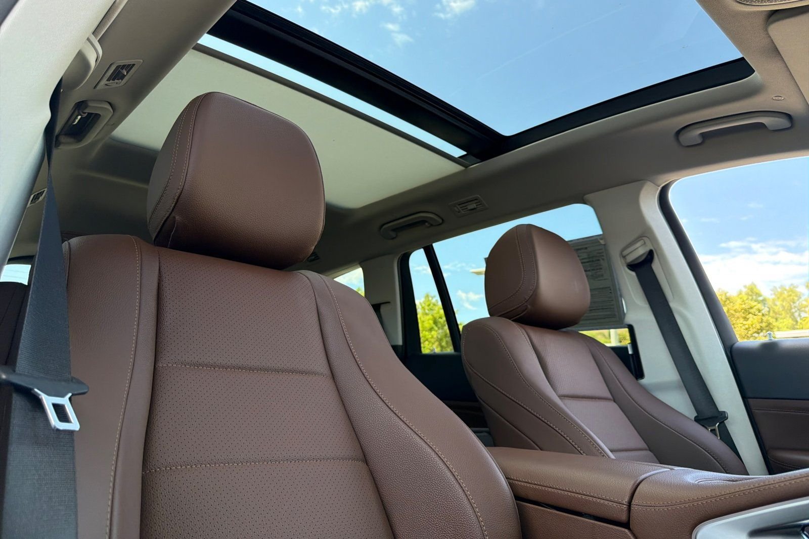 Certified Used 2026 Black Mercedes-Benz GLS 450 image 3