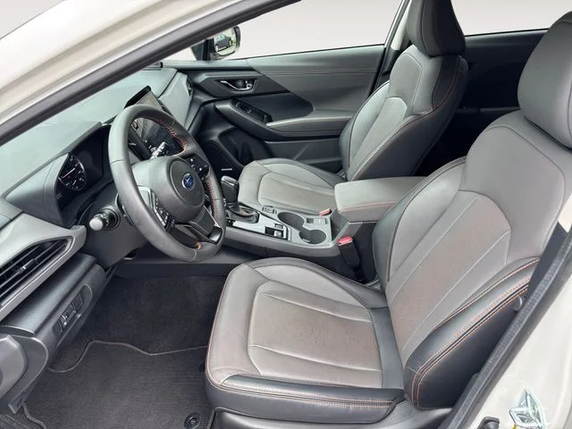 Certified Used 2025 Crystal White Pearl Subaru Limited image 9