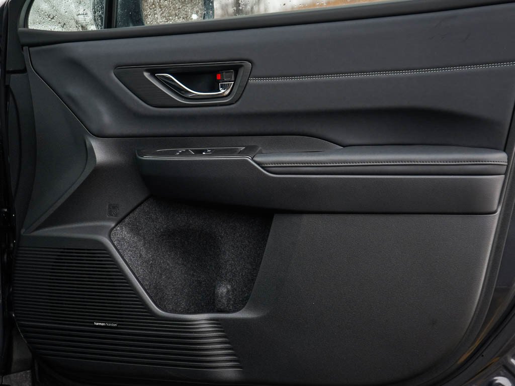 New 2026 CRYSTAL BLACK SILICA Subaru Touring image 10