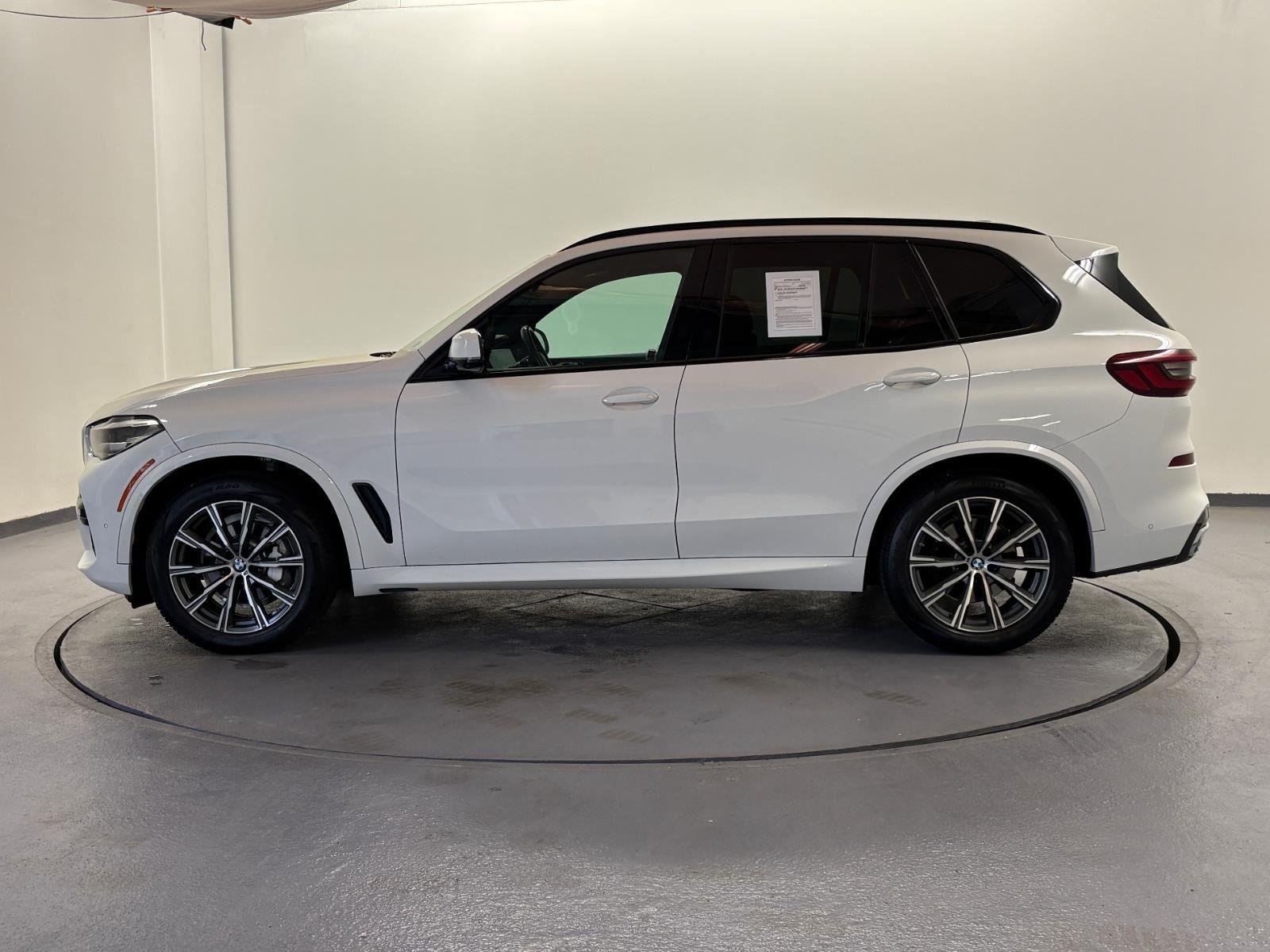 Used 2023 Alpine White BMW xDrive40i image 7