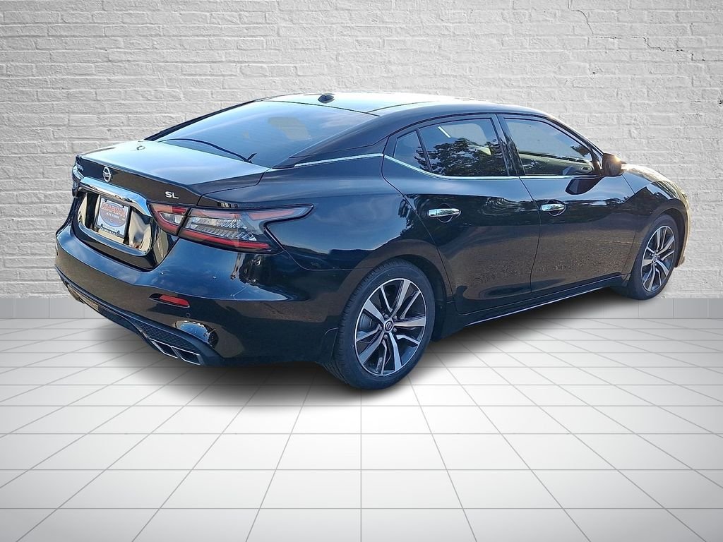 Used 2020 Black Nissan 3.5 SL image 4