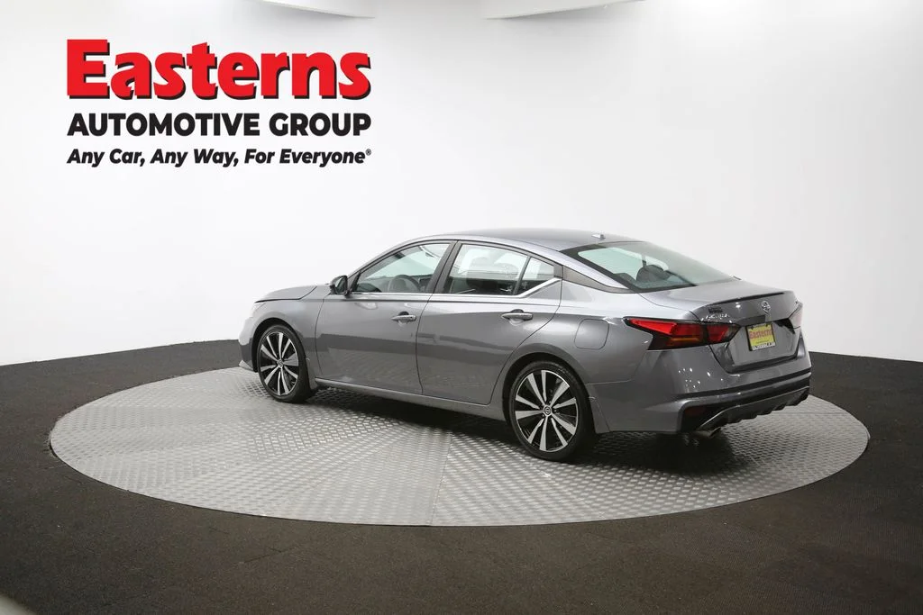 Used 2022 Gray Nissan 2.5 SR image 59