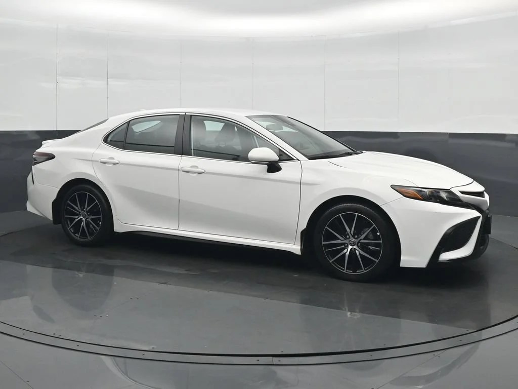 Used 2024 White Toyota SE image 8