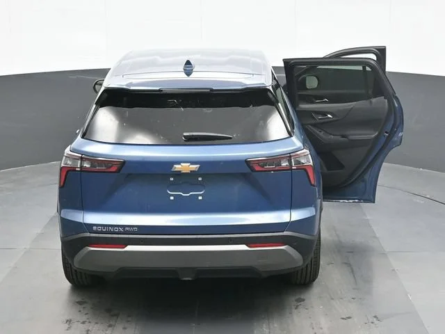 New 2027 Lakeshore Blue Metallic Chevrolet LT image 27