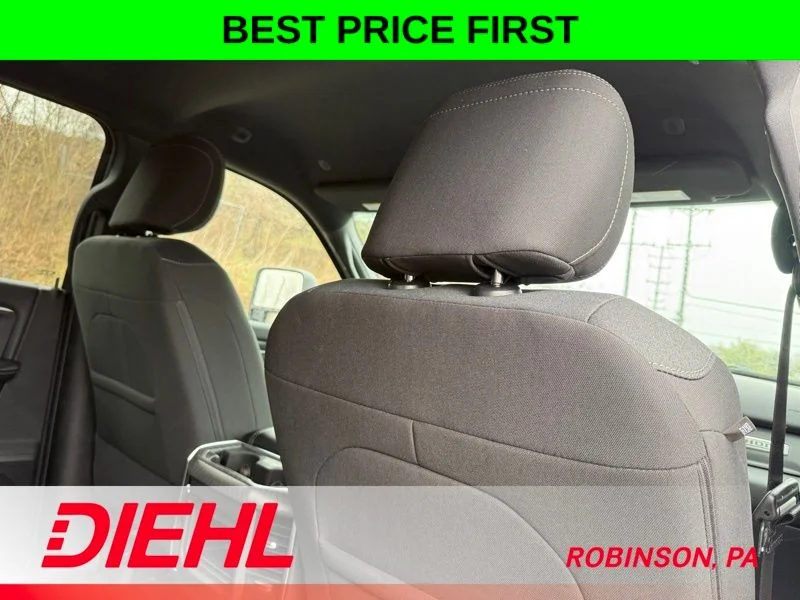 New 2026 Diamond Black Crystal Pearl-Coat Exterior Paint RAM Big Horn image 14