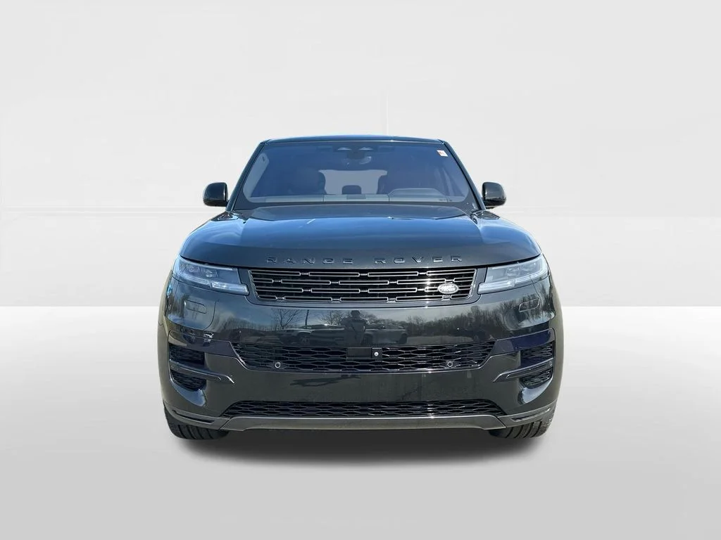 Used 2023 Black Land Rover SE image 6