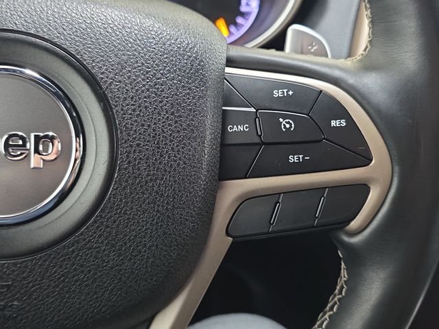 Used 2017 Black Jeep Limited image 17