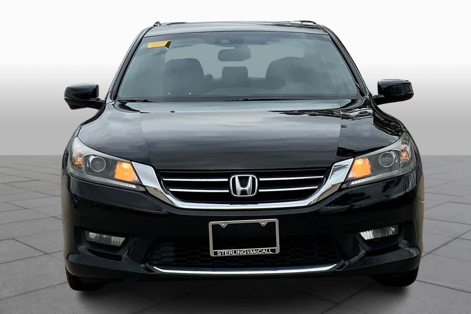 Used 2014 Crystal Black Pearl Honda EX-L image 3