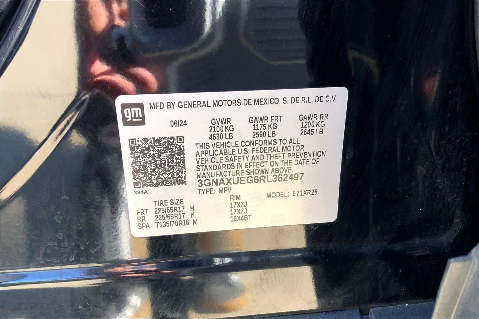 Used 2024 Mosaic Black Metallic Chevrolet LT image 33