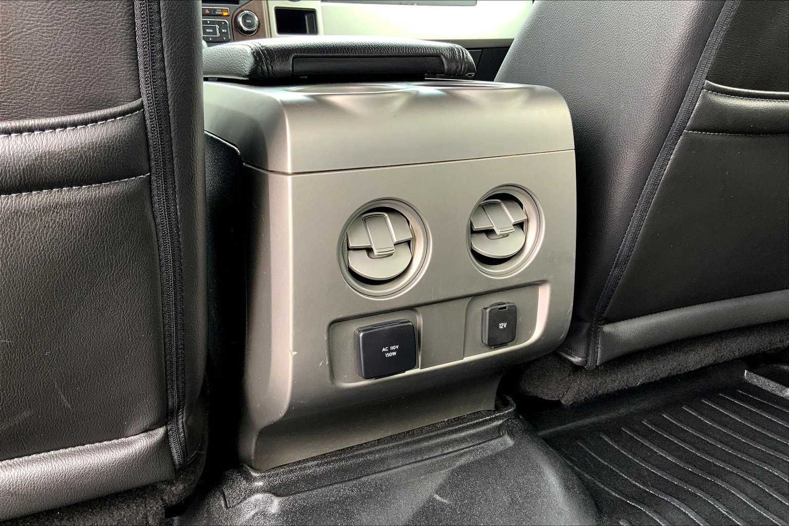 Used 2014 Ingot Silver Metallic Ford Lariat image 27