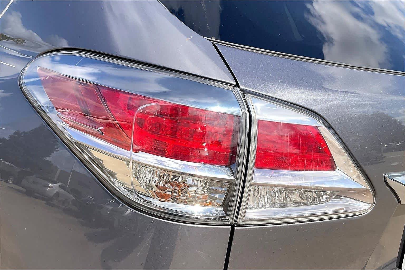 Used 2015 Nebula Gray Pearl Lexus  image 26